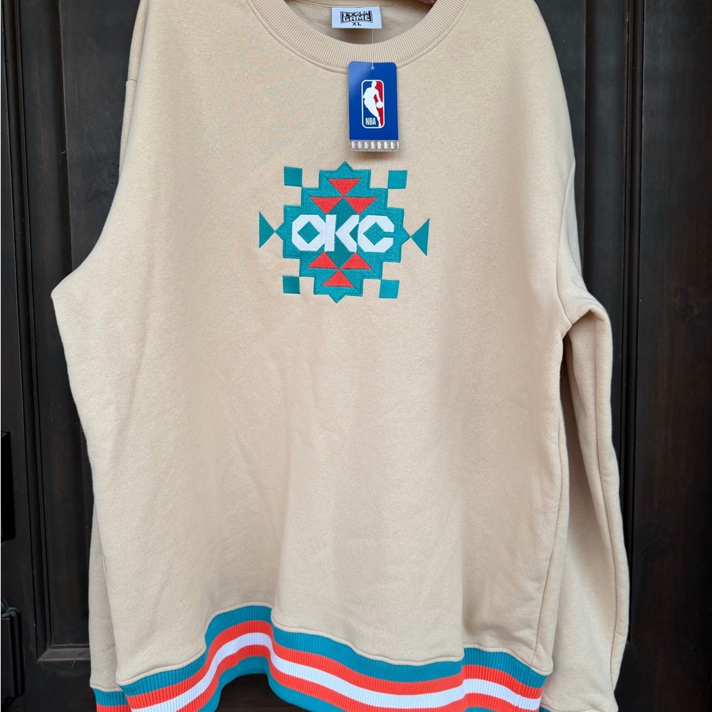 NBA Beige OKC THUNDER Sweatshirt with Geometric Design. SEND ME AN OFFER! :)